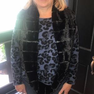 Black scarf